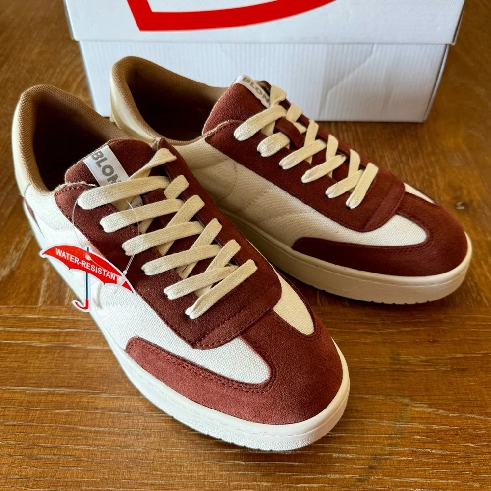 NIB rusty red Blondo Kamari lace up sneakers 8M - Picture 2 of 14